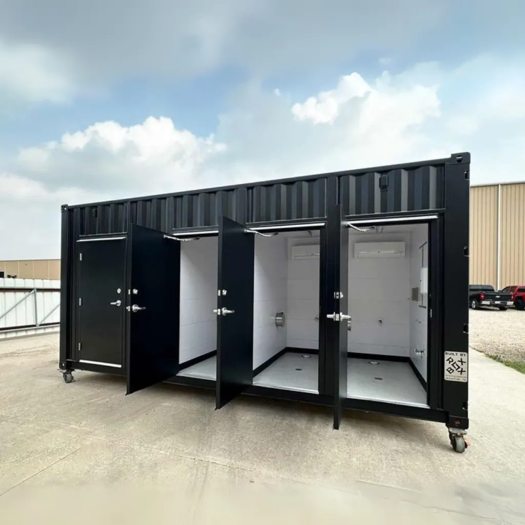 Portable bathroom rental